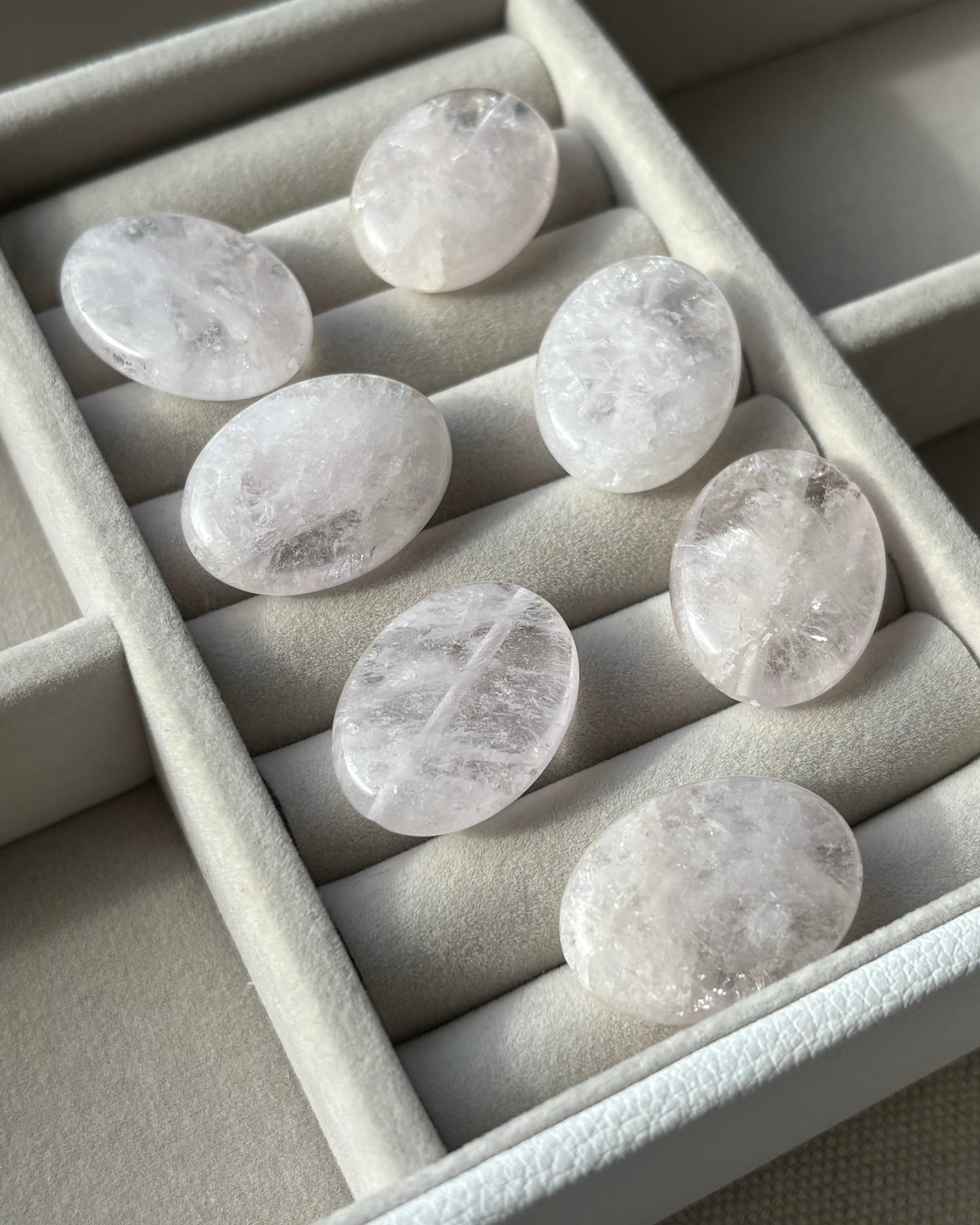 18 x 25 mm Oval Natural Morganite Beads