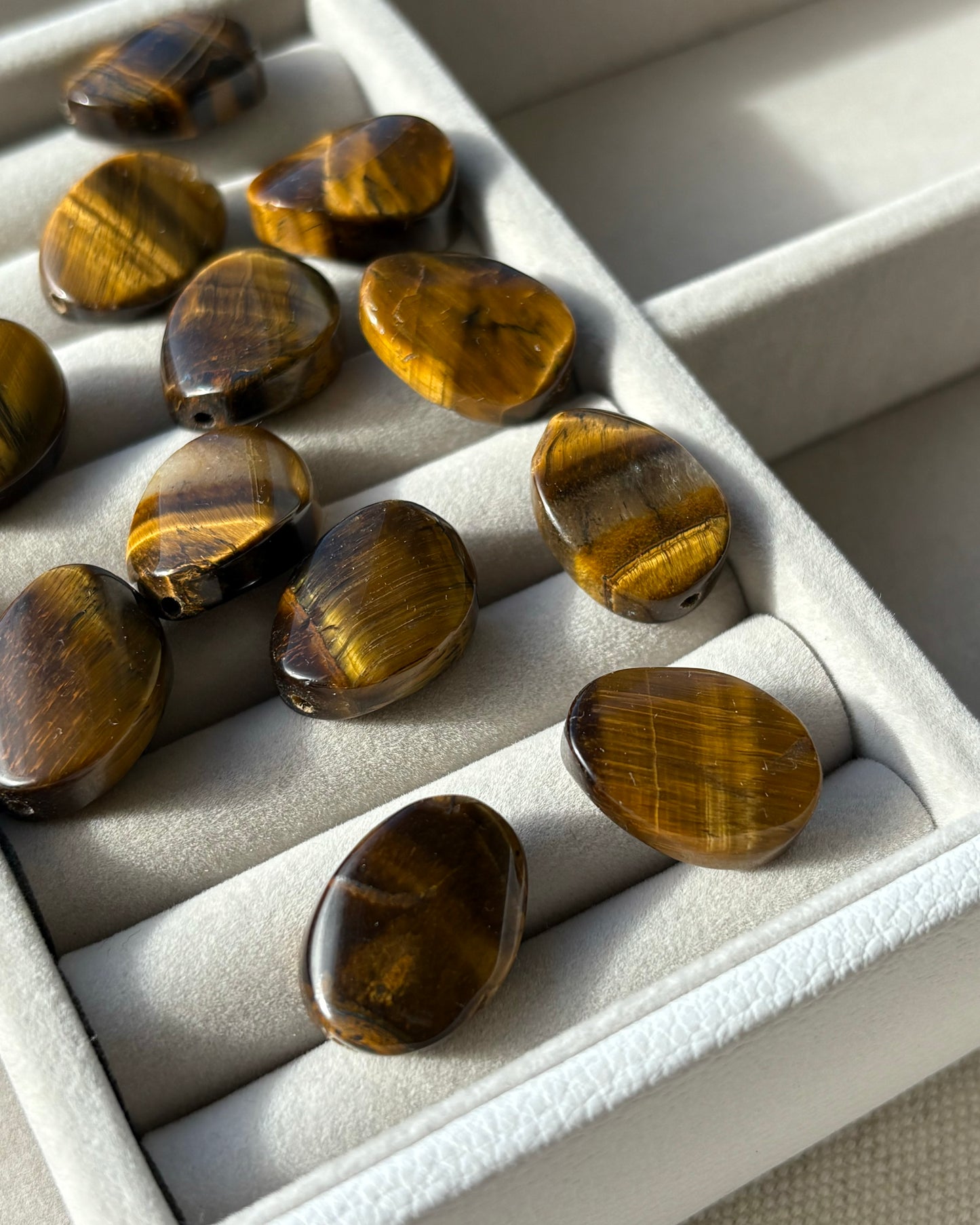 13 x 18mm Oval Twist Natural Tigers Eye Beads
