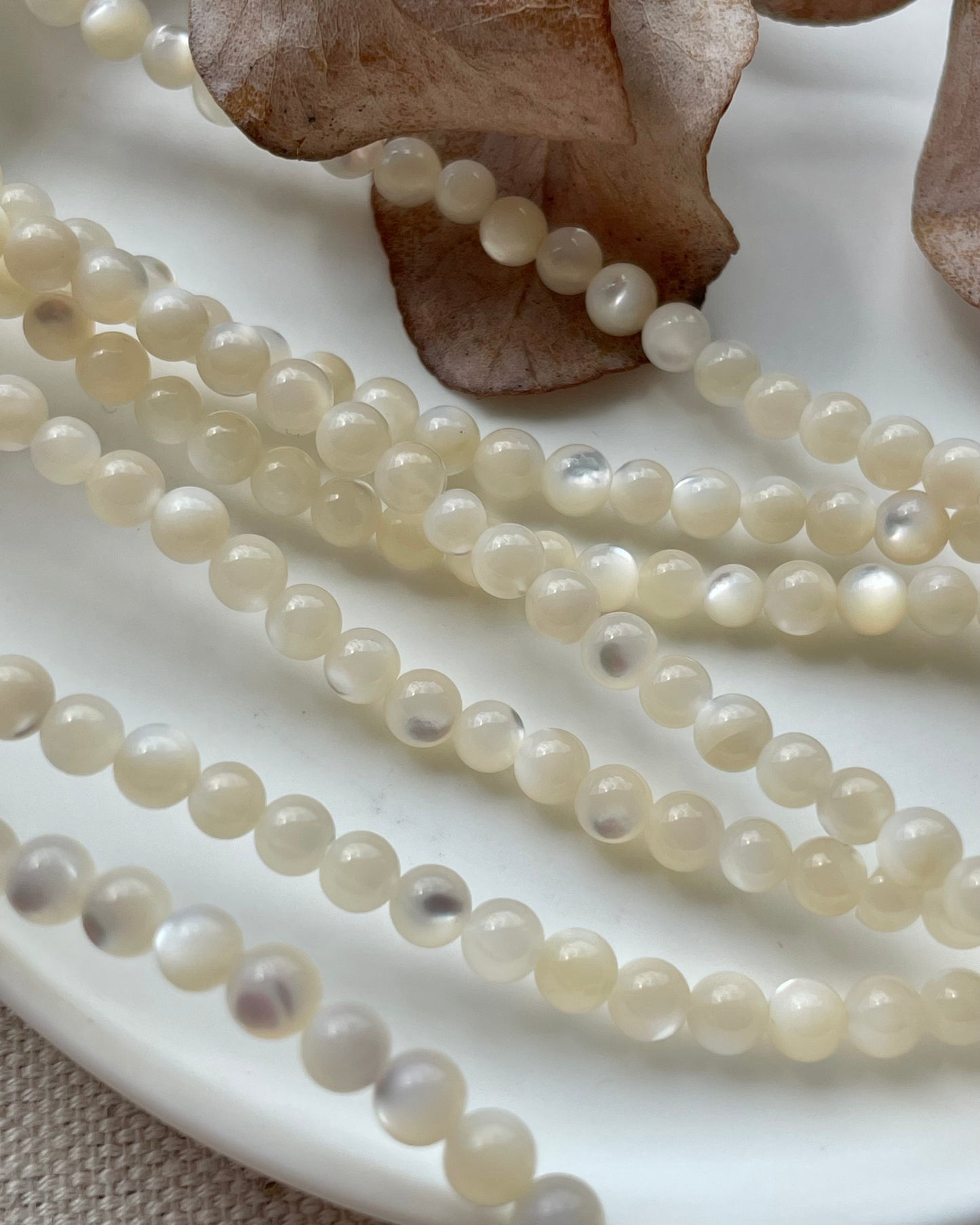 Cream 4mm Mother of Pearl Natural Beads